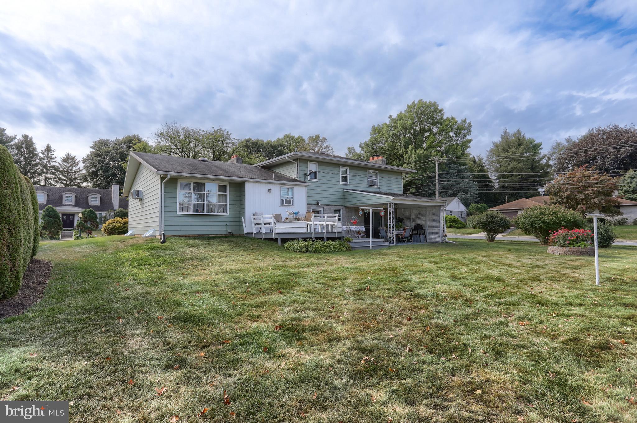 HERSHEY VILLAGE - Residential