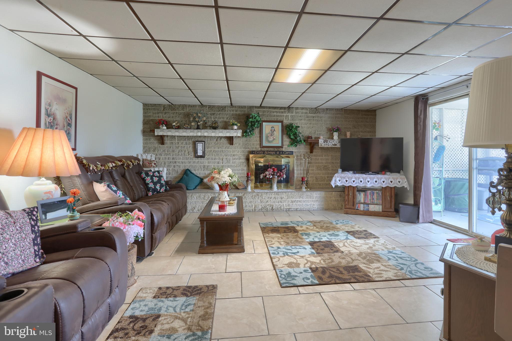 HERSHEY VILLAGE - Residential