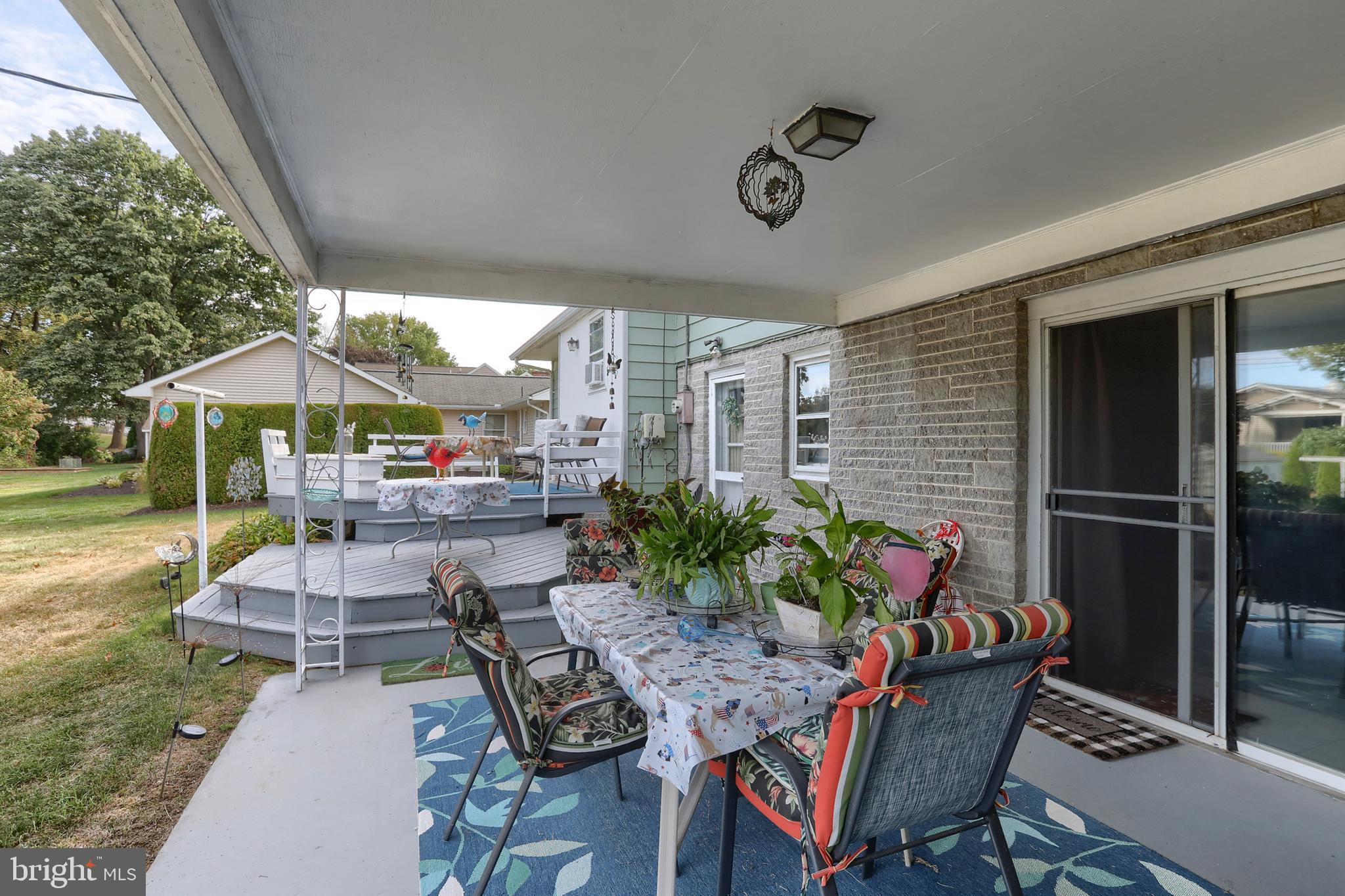 HERSHEY VILLAGE - Residential