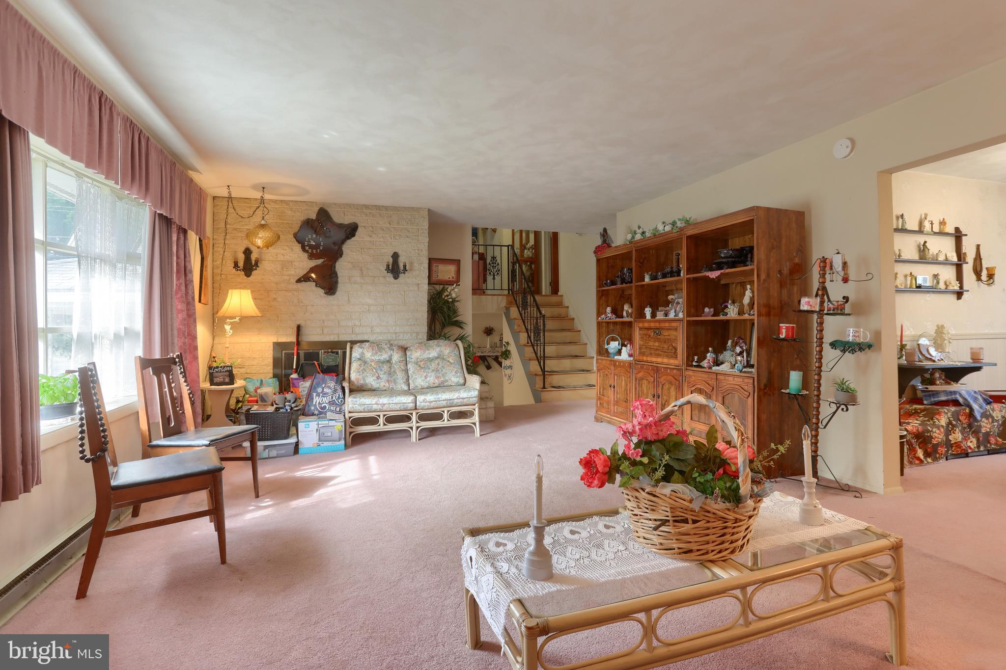 HERSHEY VILLAGE - Residential