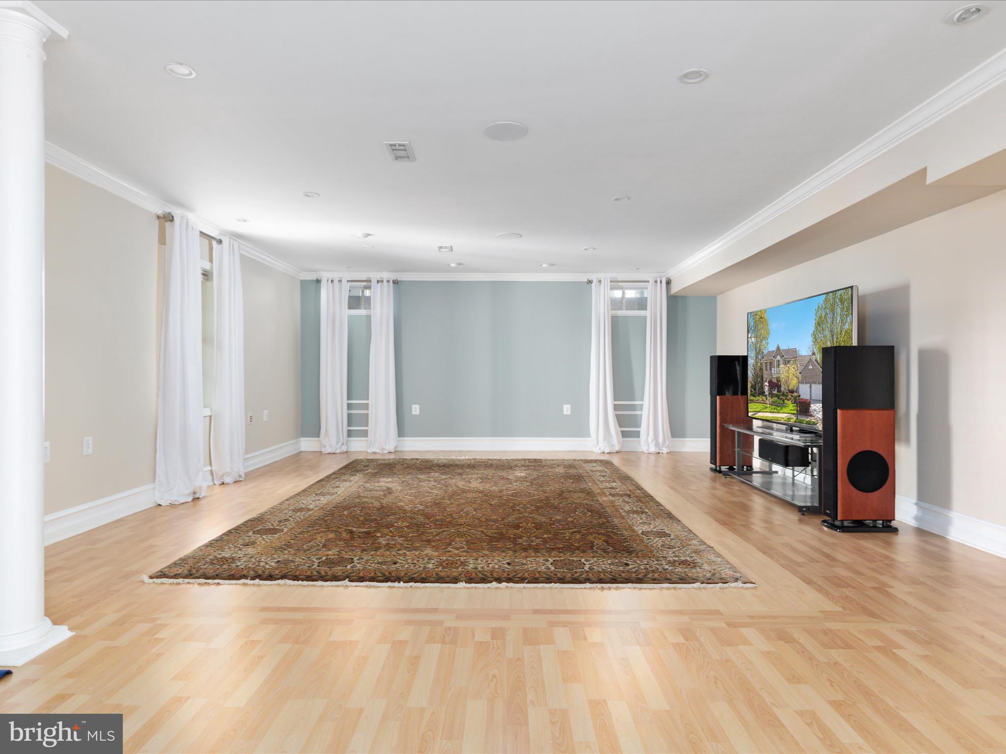 KINCAID FOREST - Residential