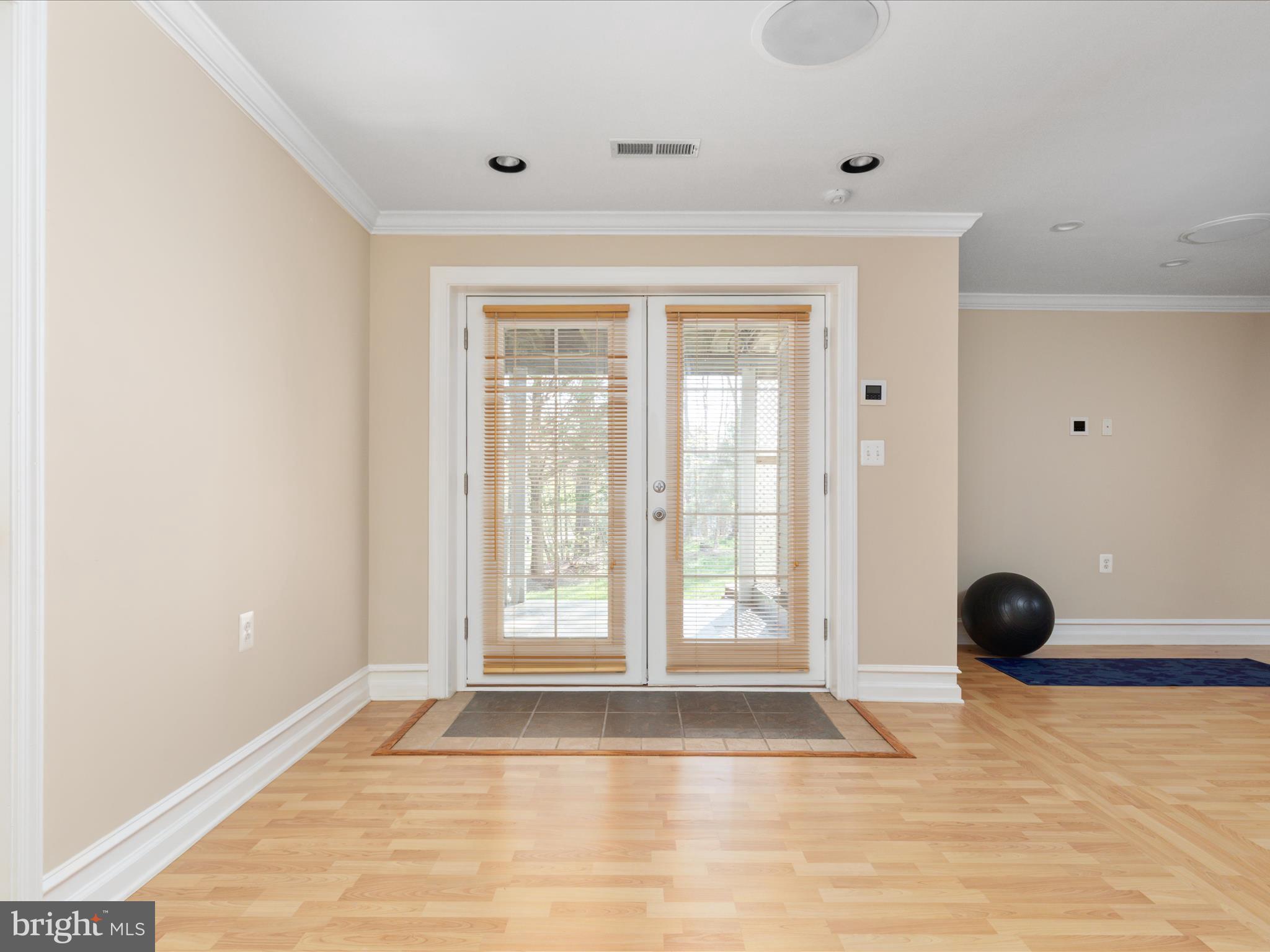 KINCAID FOREST - Residential