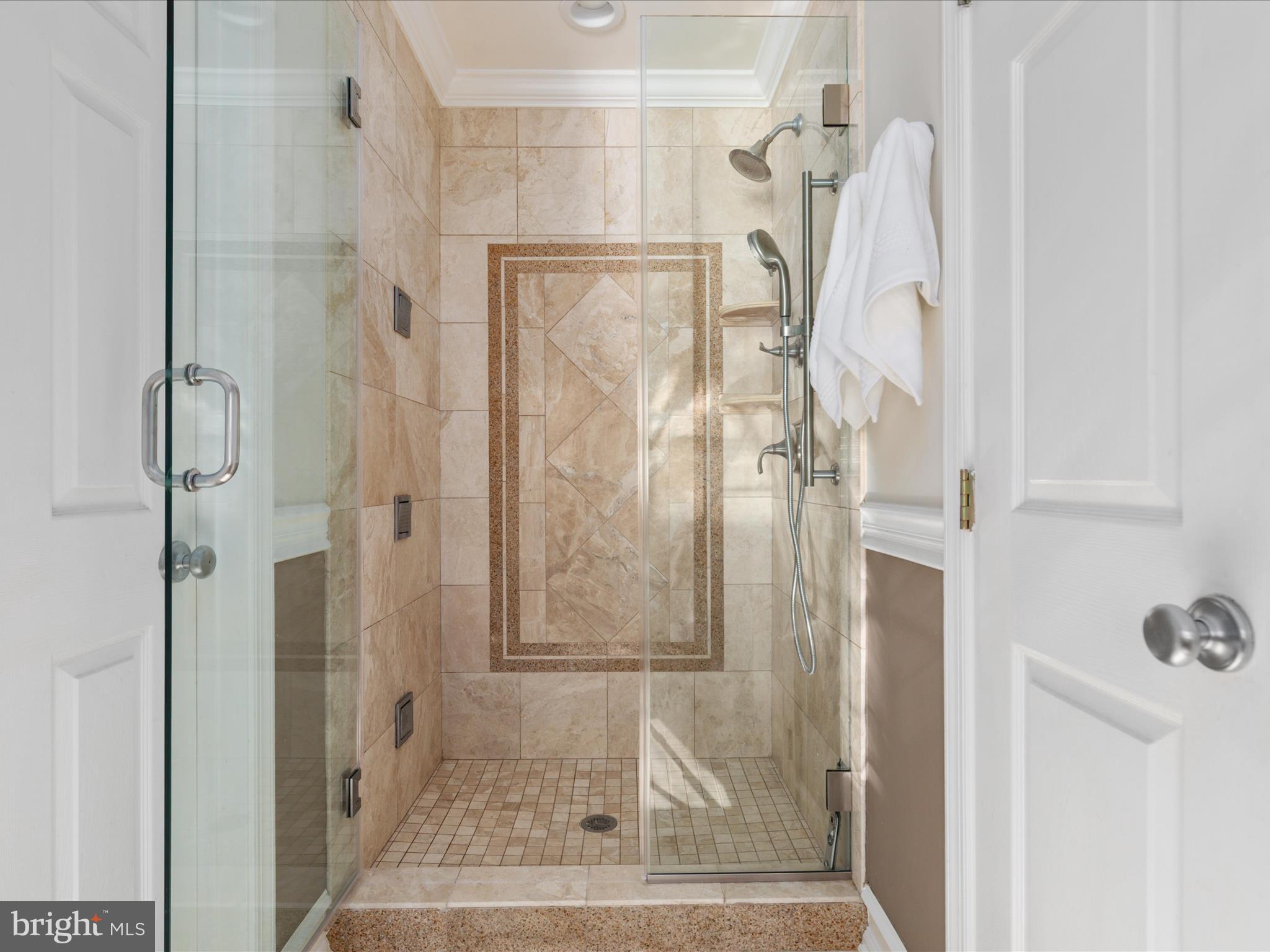 KINCAID FOREST - Residential