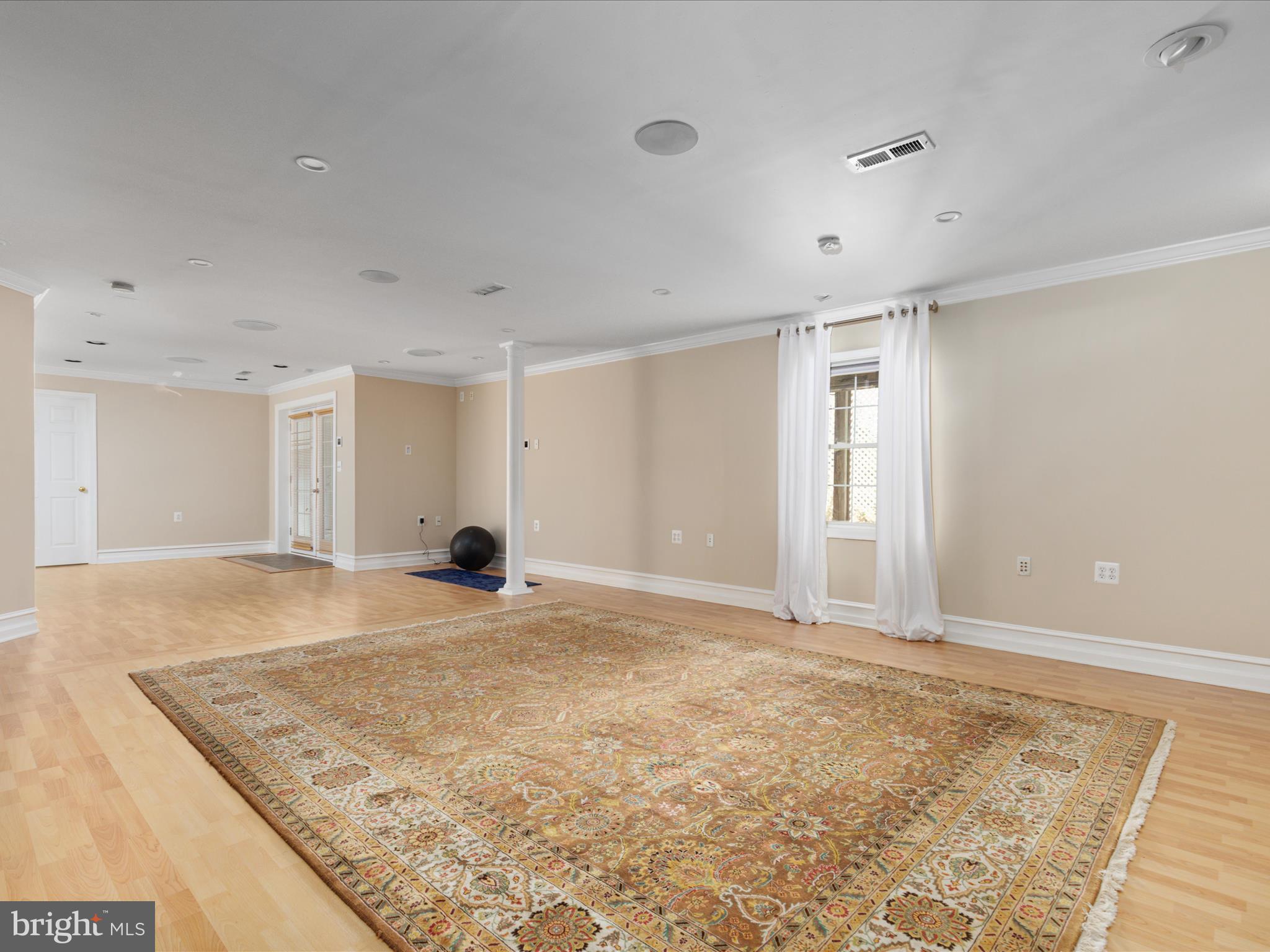 KINCAID FOREST - Residential