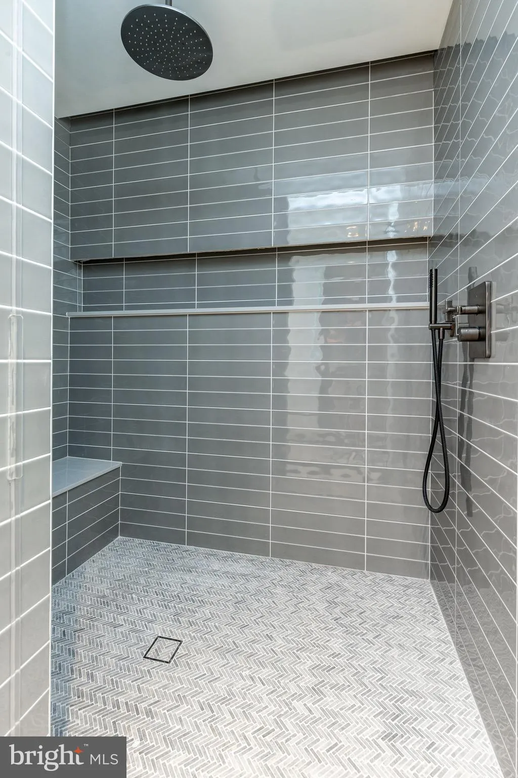 Philadelphia, Pennsylvania 19106, United States, 5 Bedrooms Bedrooms, ,6 BathroomsBathrooms,Residential,Active,121363