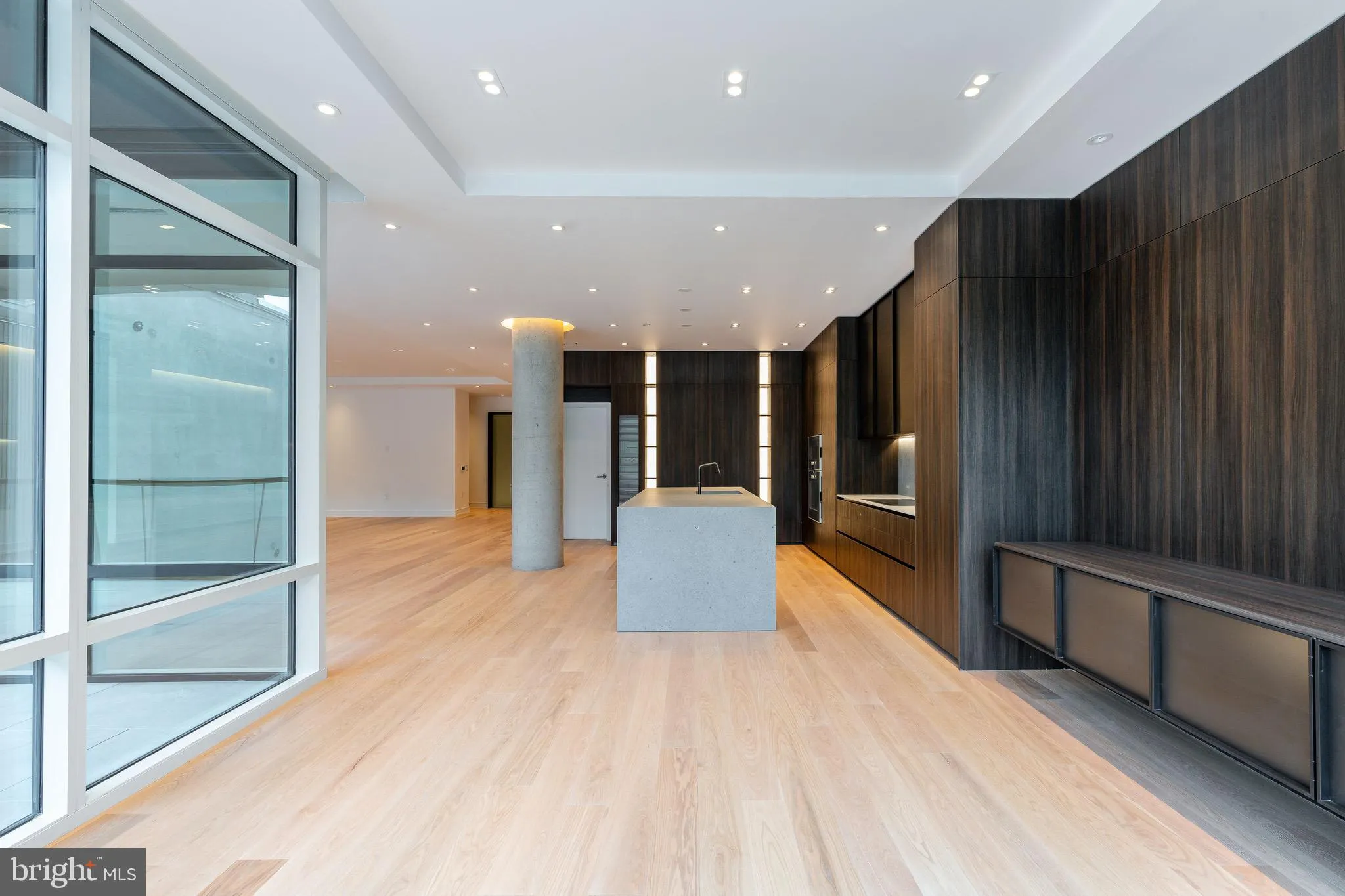 Philadelphia, Pennsylvania 19106, United States, 5 Bedrooms Bedrooms, ,6 BathroomsBathrooms,Residential,Active,121363