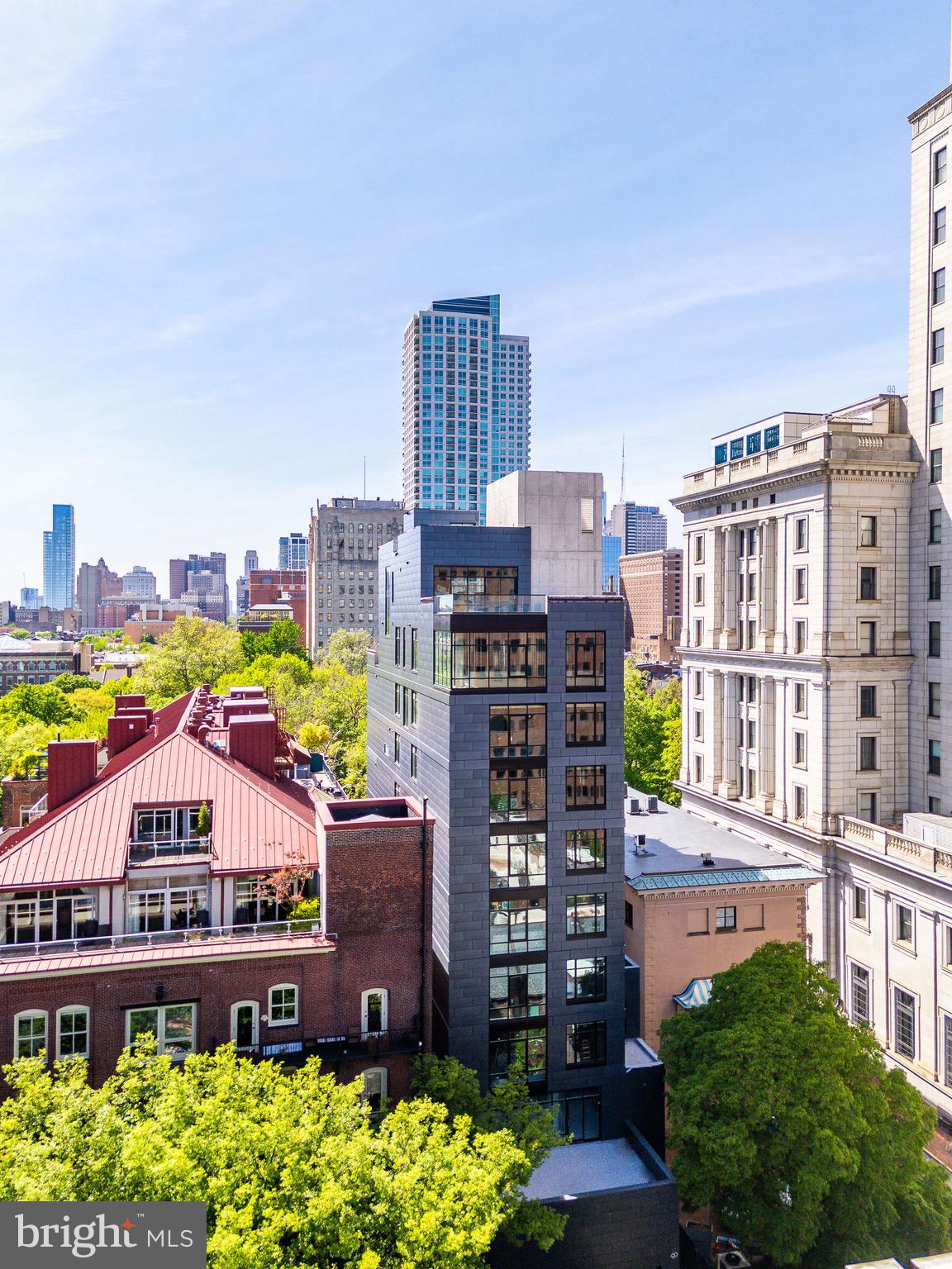 WASHINGTON SQ - Residential