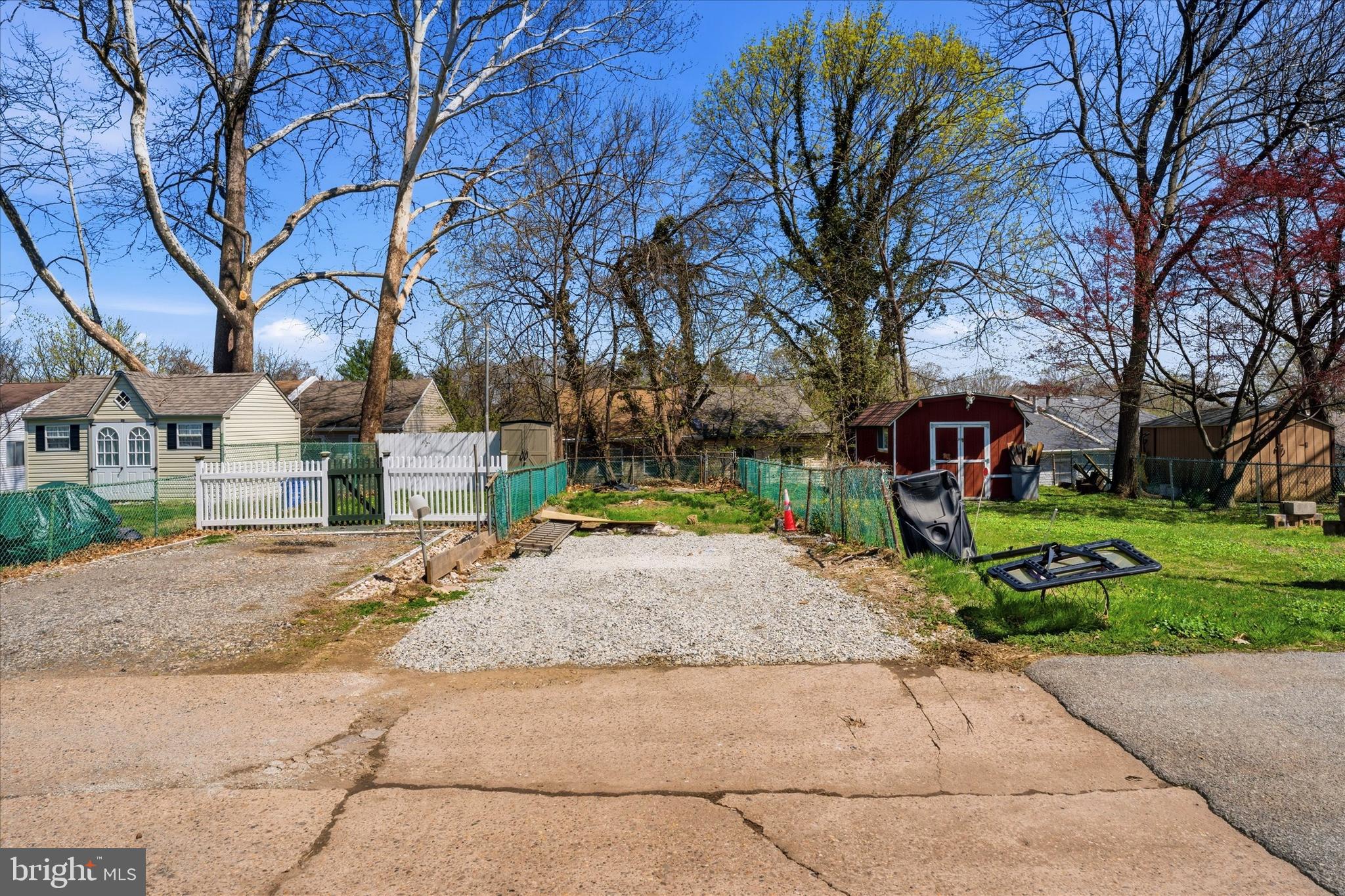 WESTBROOK PARK - Residential