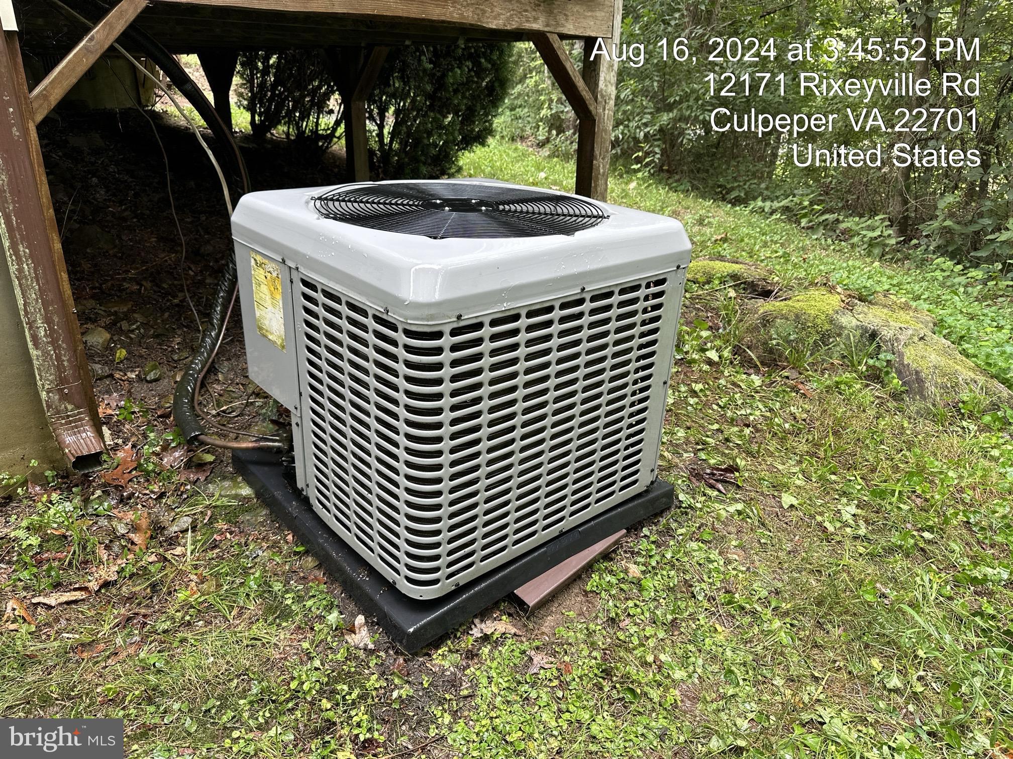 JAMESONS - Residential