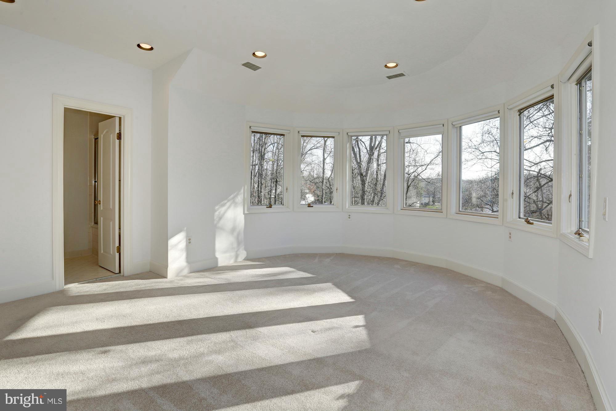 GLEN MILL VILLAGE - Residential