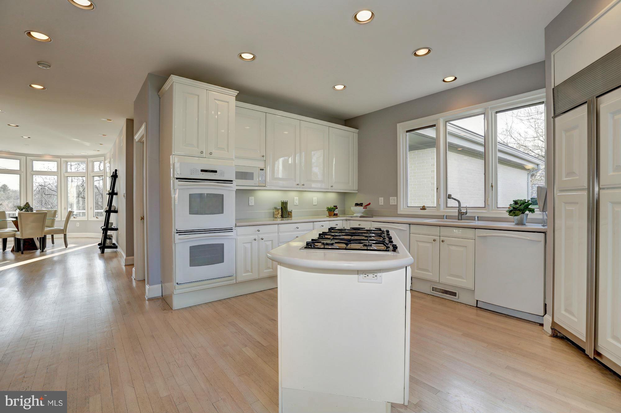 GLEN MILL VILLAGE - Residential