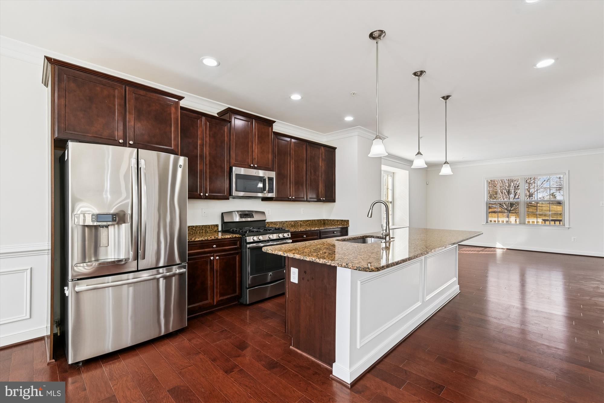 HUNT VALLEY OVERLOOK - Residential