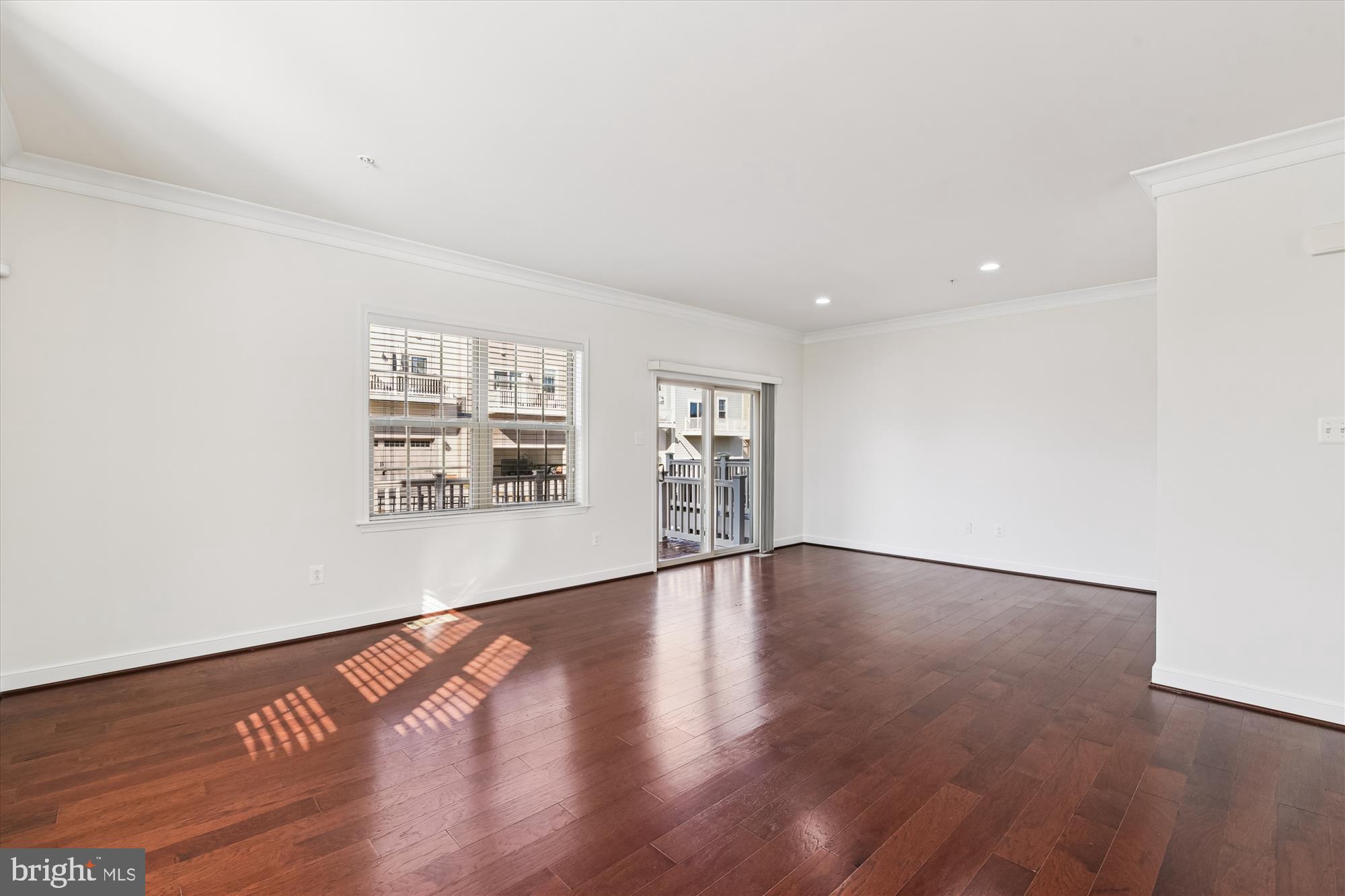 HUNT VALLEY OVERLOOK - Residential