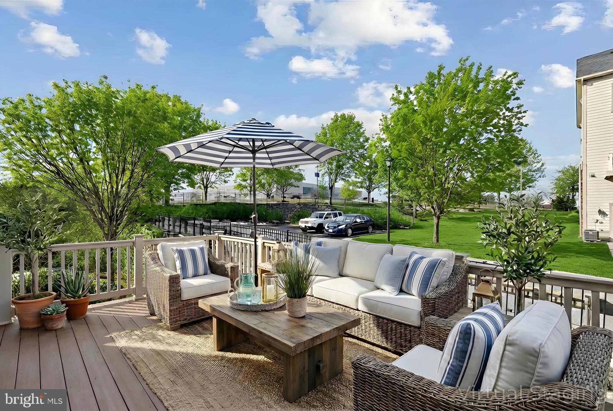 HUNT VALLEY OVERLOOK - Residential