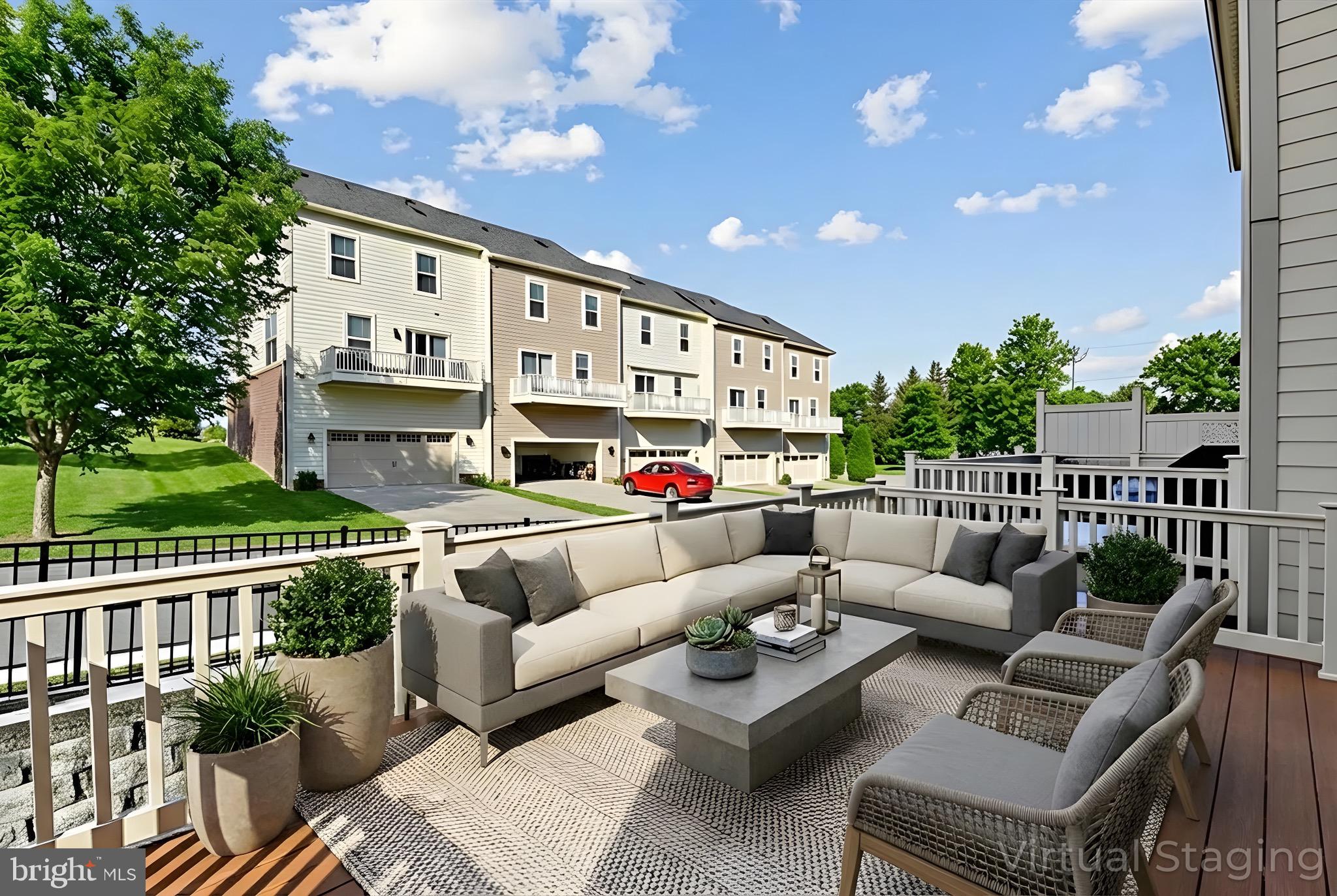 HUNT VALLEY OVERLOOK - Residential