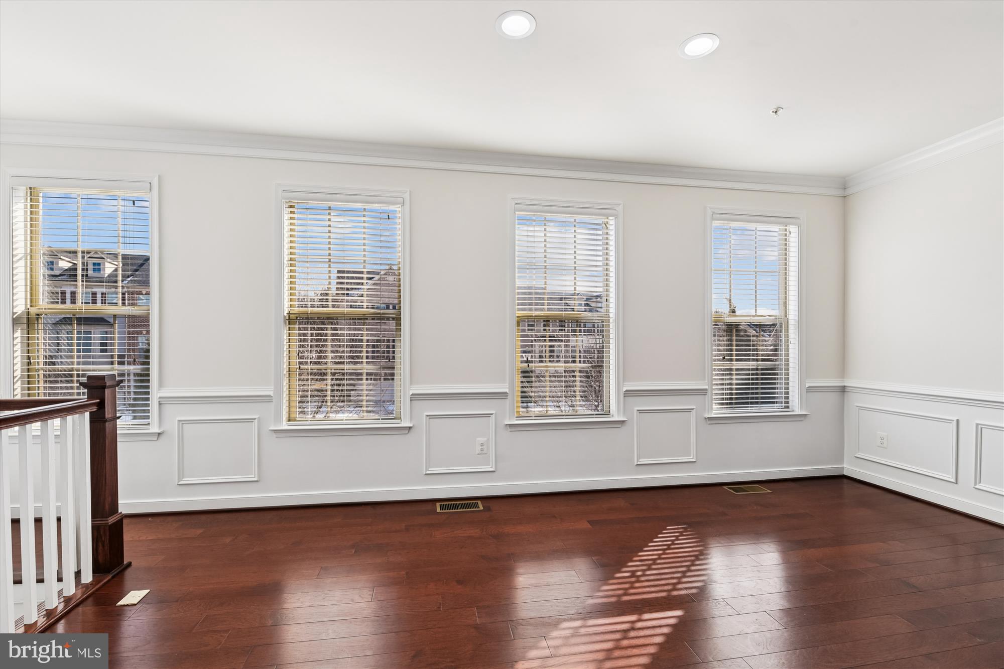 HUNT VALLEY OVERLOOK - Residential