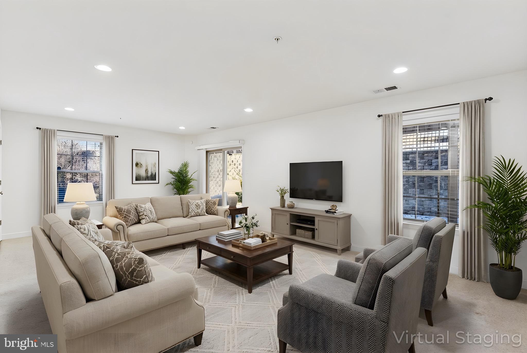 HUNT VALLEY OVERLOOK - Residential