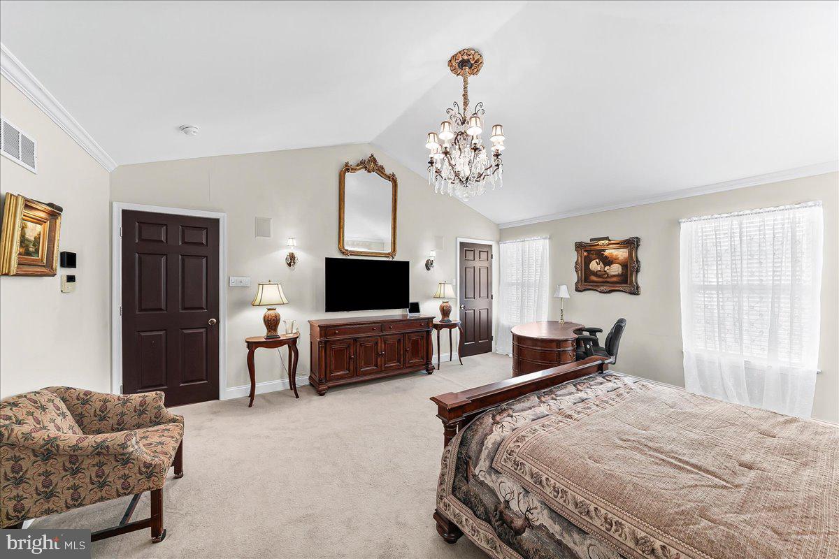 BRANFORD VILLAGE - Residential