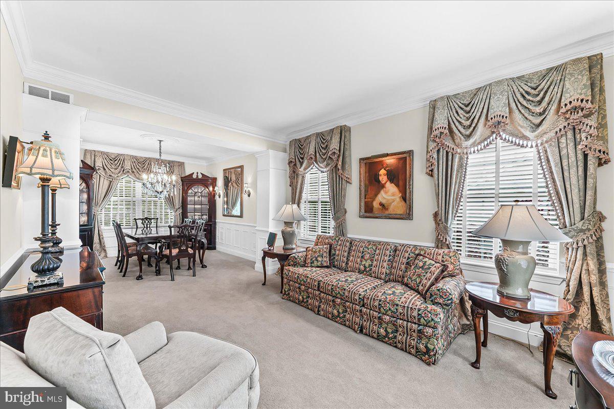 BRANFORD VILLAGE - Residential