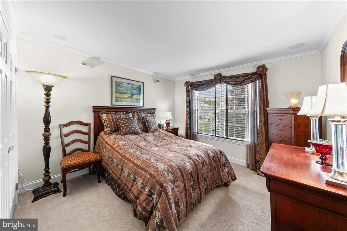 BRANFORD VILLAGE - Residential