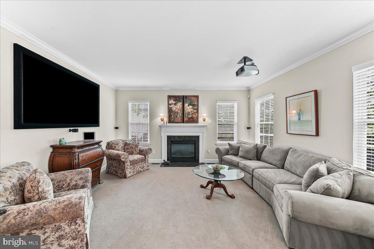 BRANFORD VILLAGE - Residential