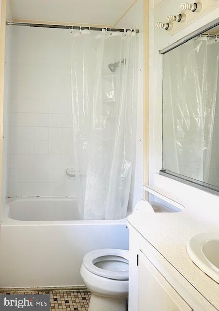 POINTER RIDGE - Residential