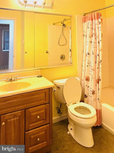 POINTER RIDGE - Residential