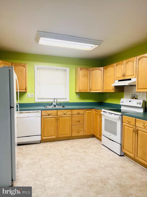 POINTER RIDGE - Residential