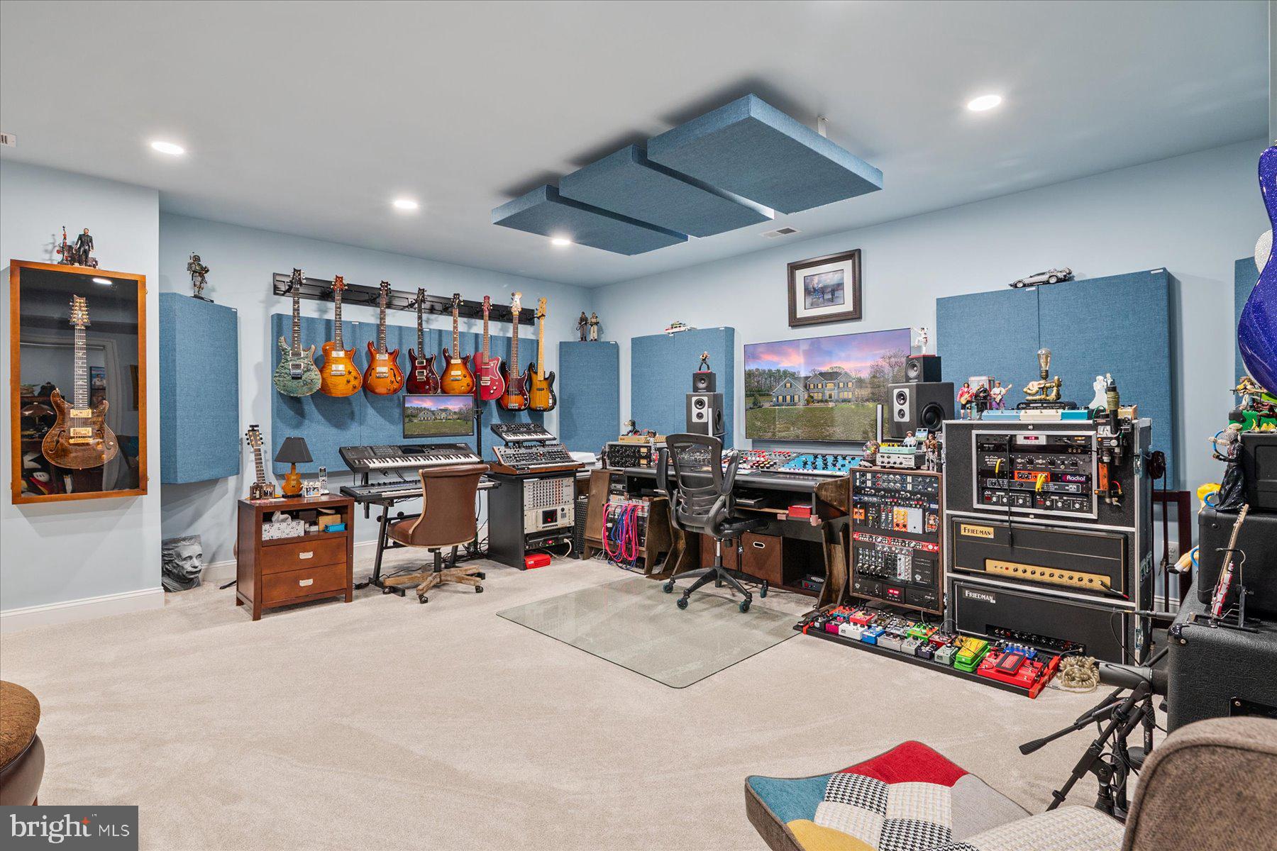 GREENSPRING - Residential