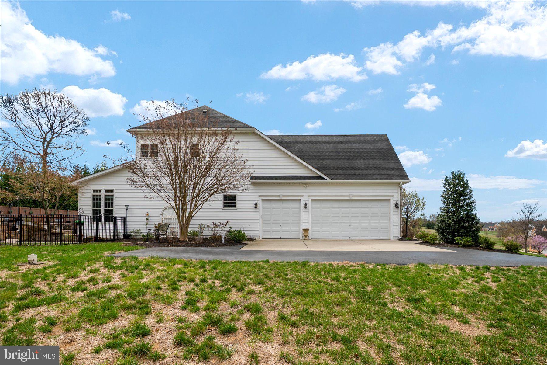 GREENSPRING - Residential