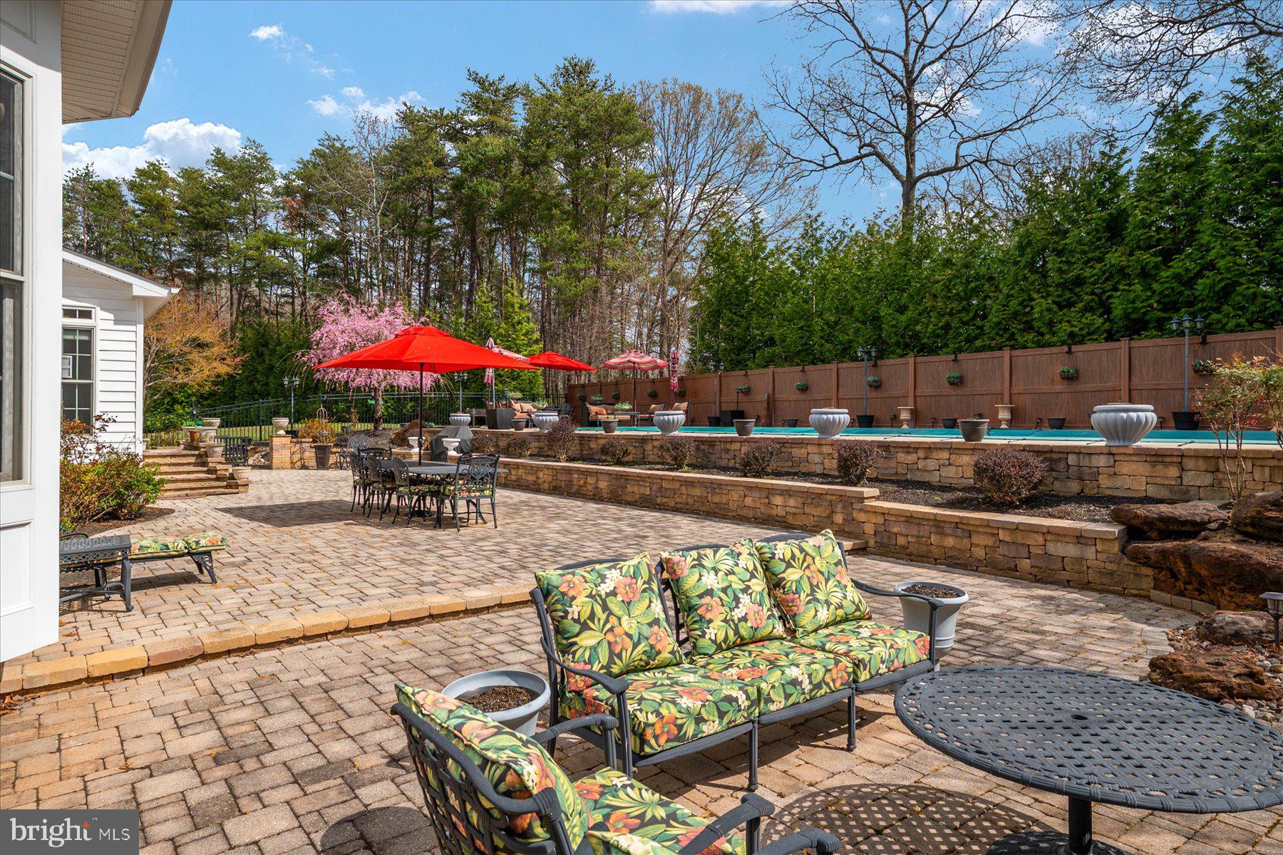 GREENSPRING - Residential