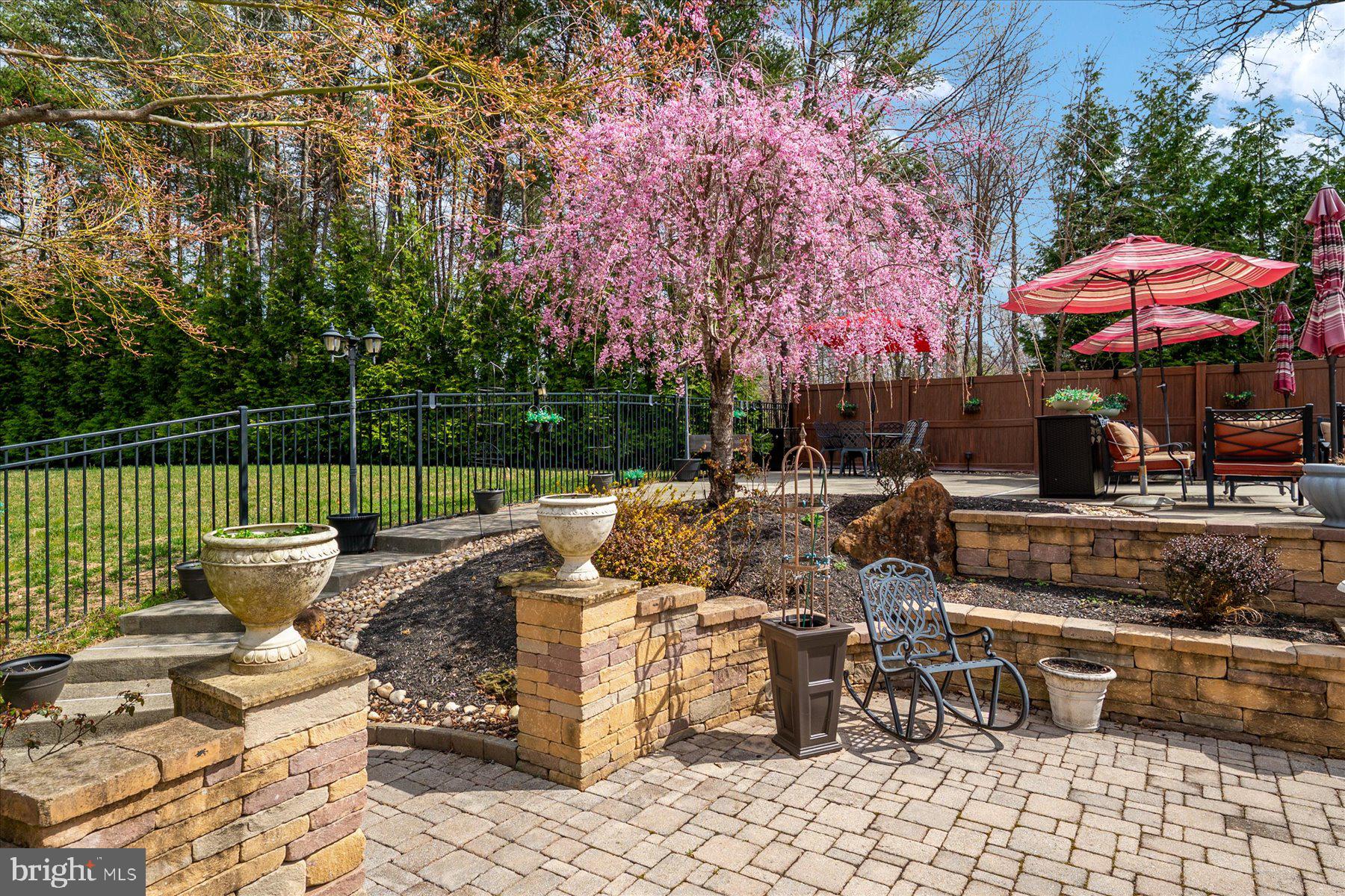 GREENSPRING - Residential