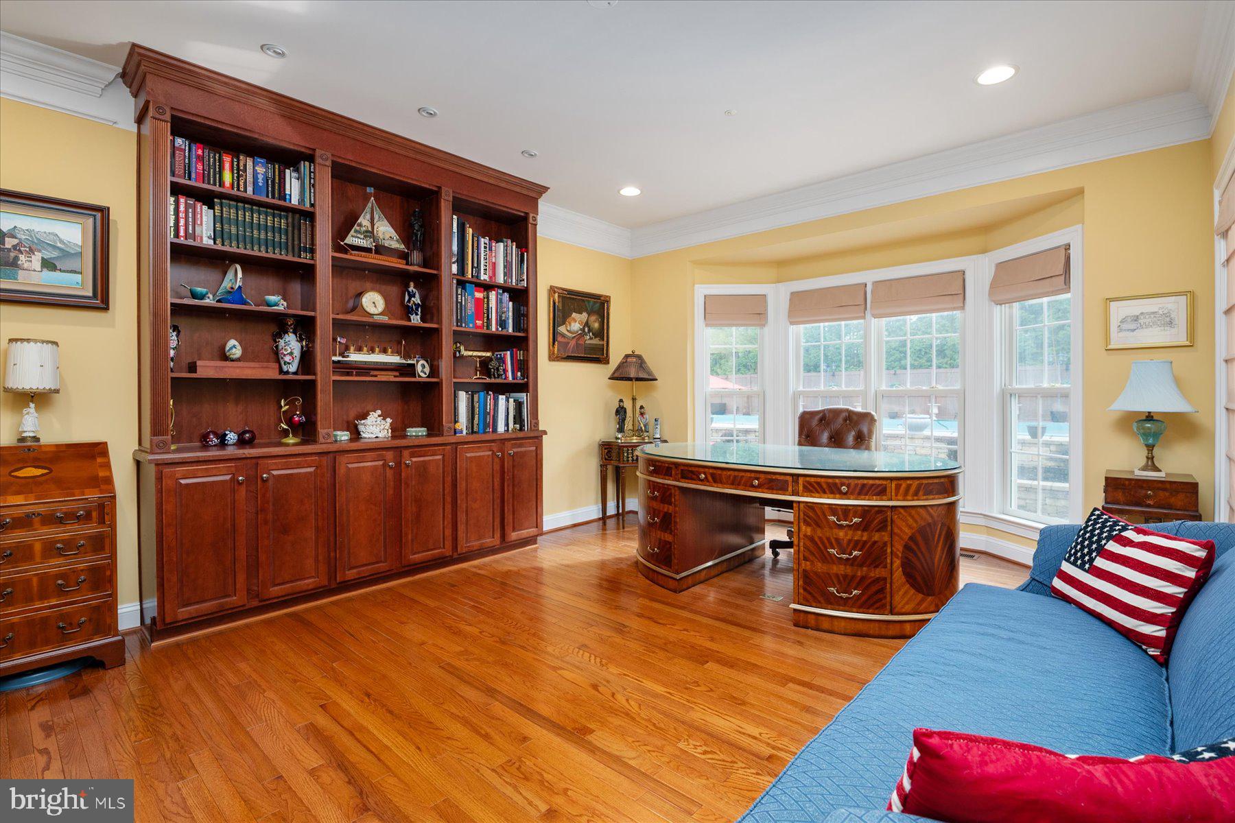 GREENSPRING - Residential