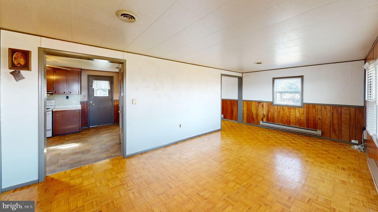 OLD SUNRISE SUMMIT - Residential