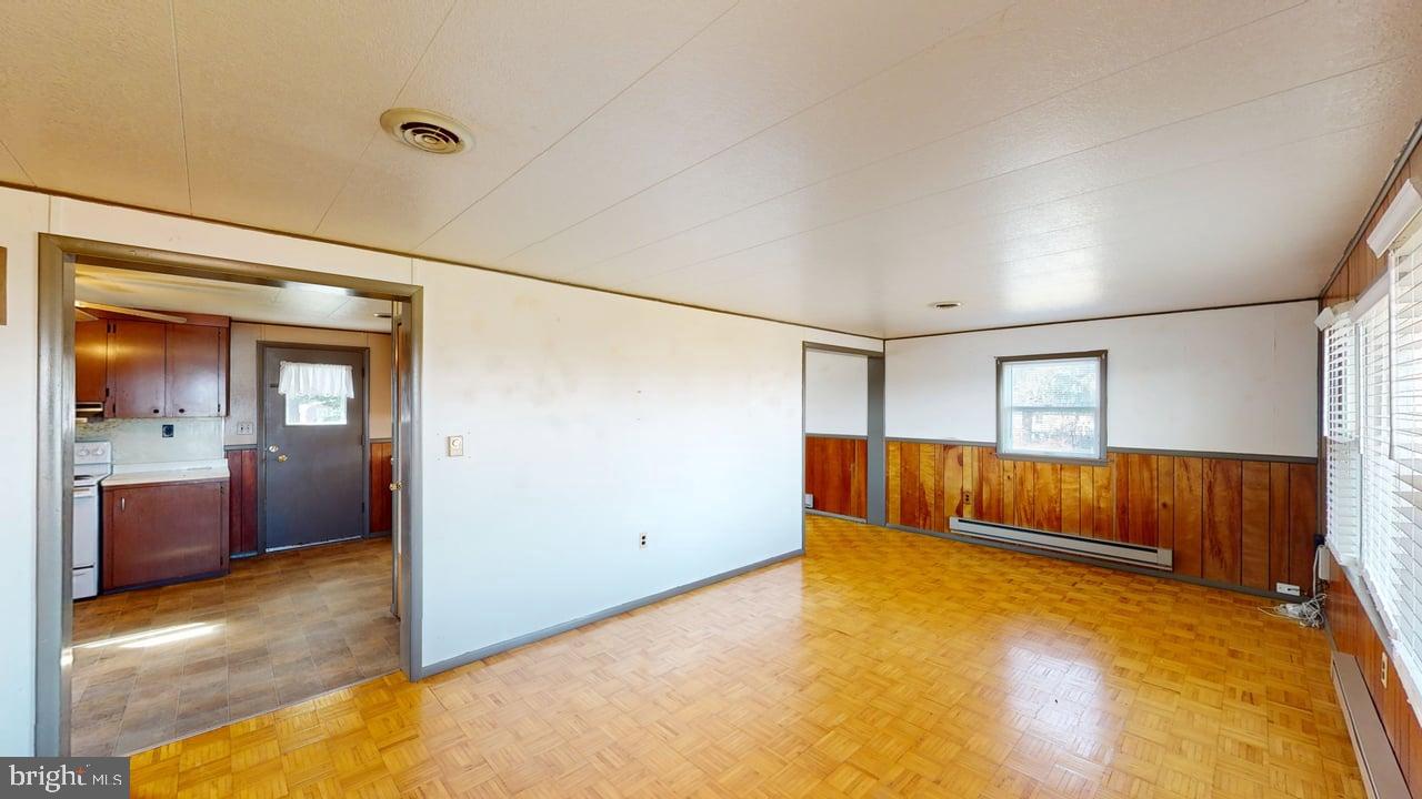 OLD SUNRISE SUMMIT - Residential