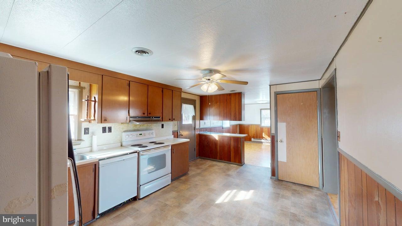 OLD SUNRISE SUMMIT - Residential