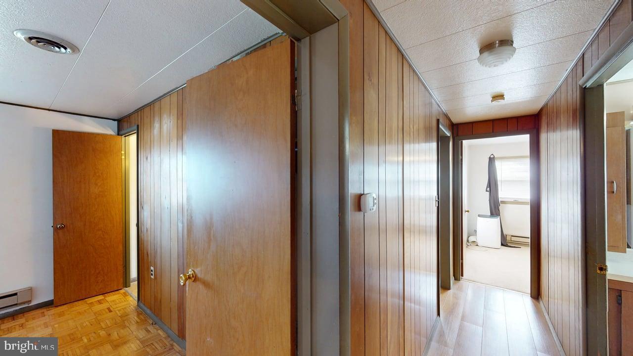 OLD SUNRISE SUMMIT - Residential