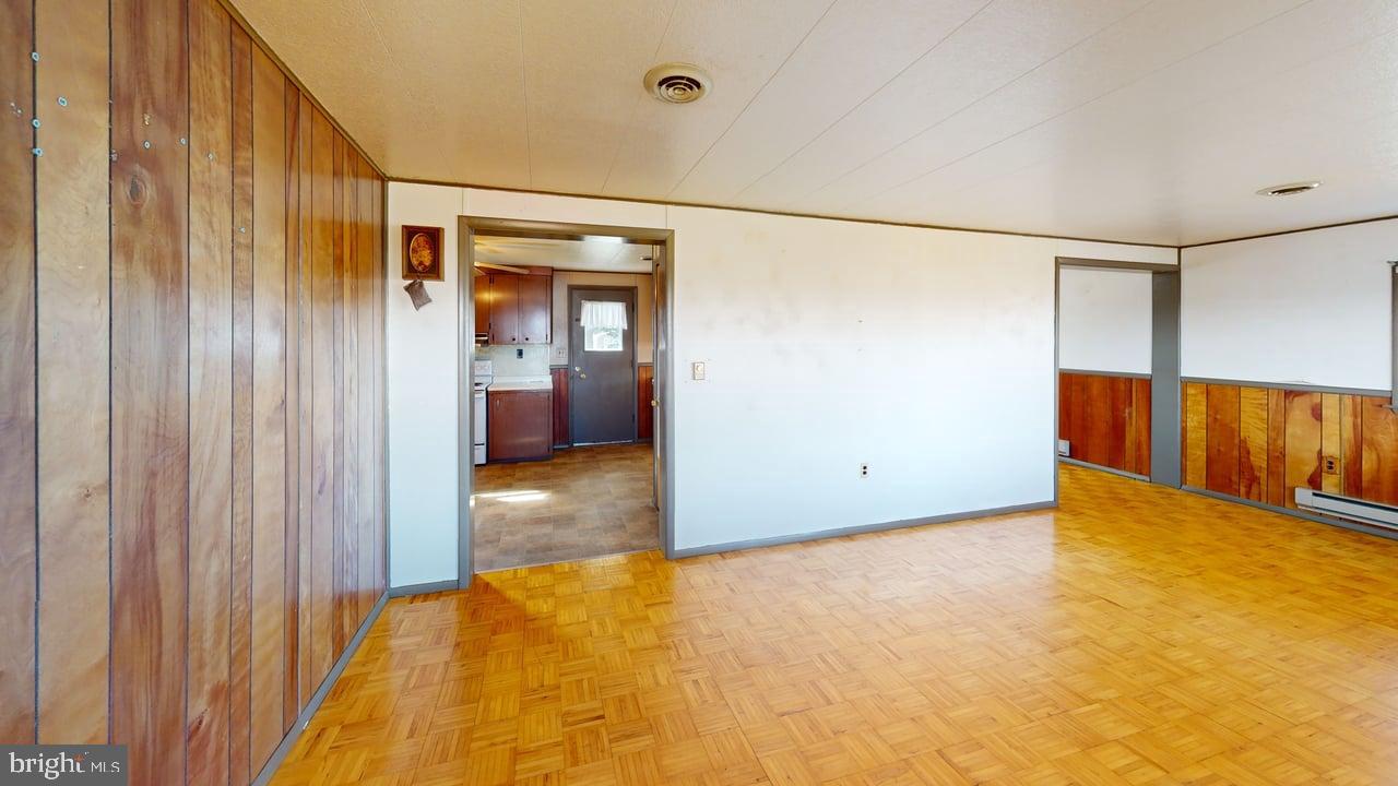 OLD SUNRISE SUMMIT - Residential