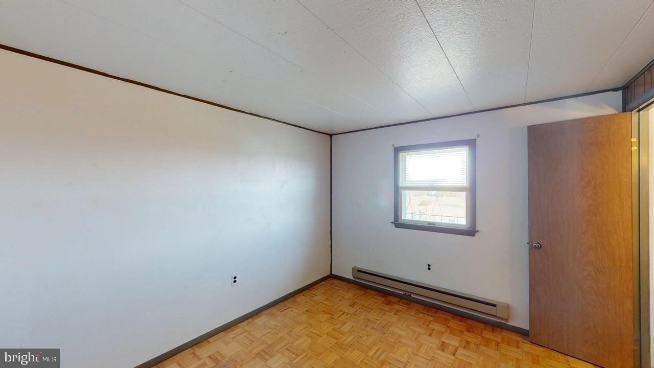 OLD SUNRISE SUMMIT - Residential