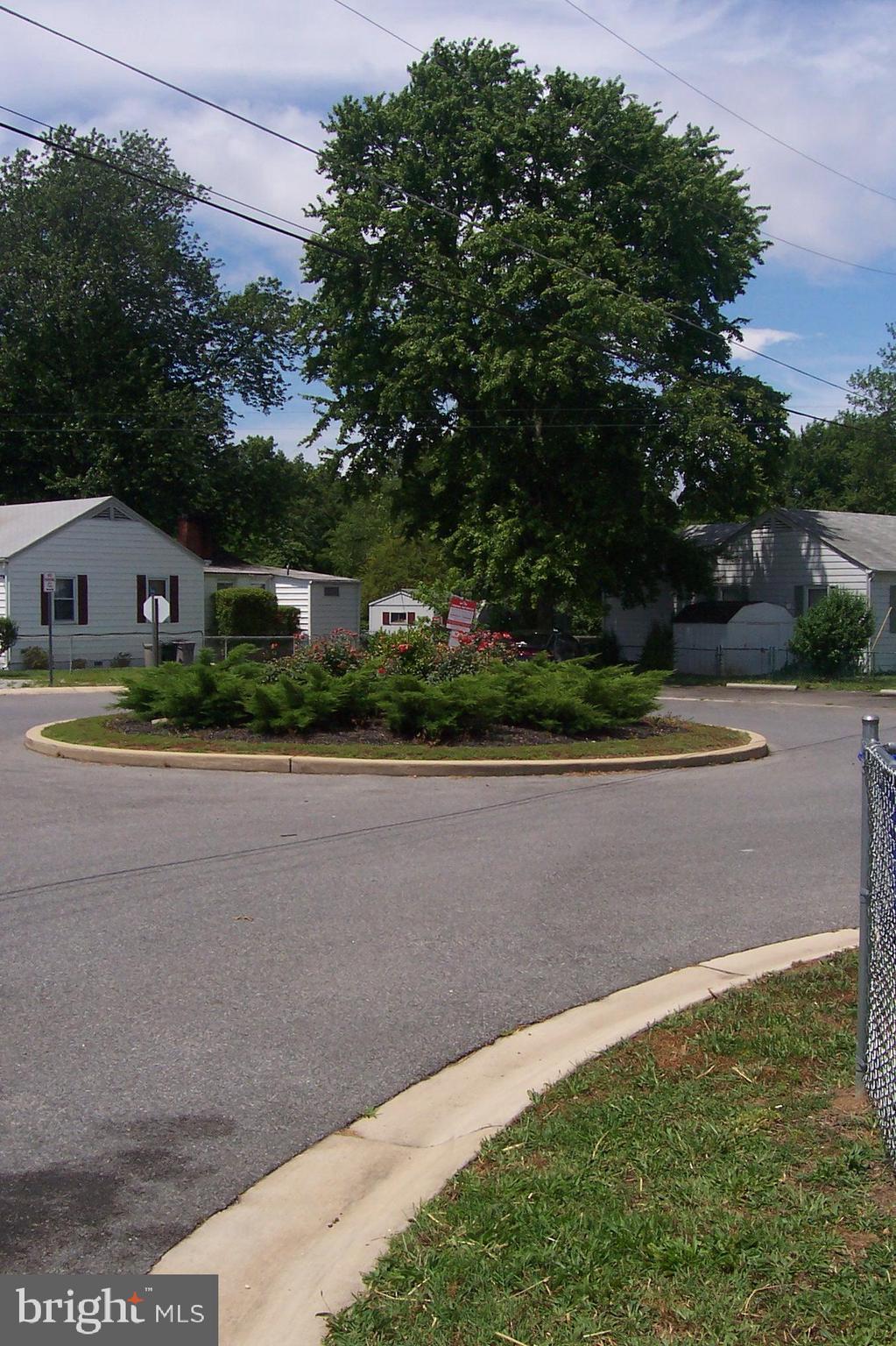 POTOMAC HEIGHTS - Residential