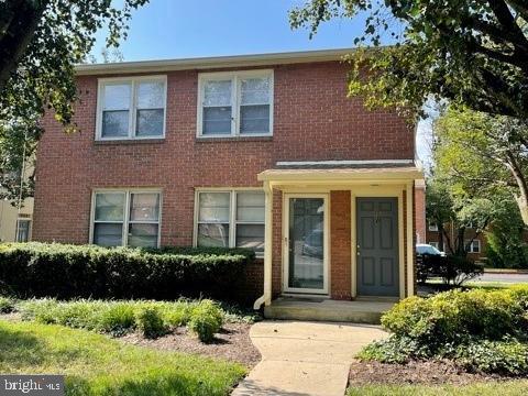 Freshly Painted Condo! Updated Kitchen With Stainless Steel Appliances, Granite Counter Tops. Gleaming Hardwood Floors. Primary Bedroom with His and Her Closets. Full Size Washer and Dryer. New Window Blinds. Large Closet in Hallway for Extra Storage. Walk Out From Kitchen to Side Yard. Walk To Everything. This Updated Condo is Located Steps Away from the USNA Stadium, and a Short Walk/Bike Ride to the Heart of Downtown Annapolis! Walking Distance to West Annapolis, Grauls Grocery Store, Coffee Shop, Dry Cleaners, Naval Bagel and So Much More! This Condo is Truly a Gem and You Can't Beat The Location. Storage Closet and ASSIGNED PARKING! Available September!