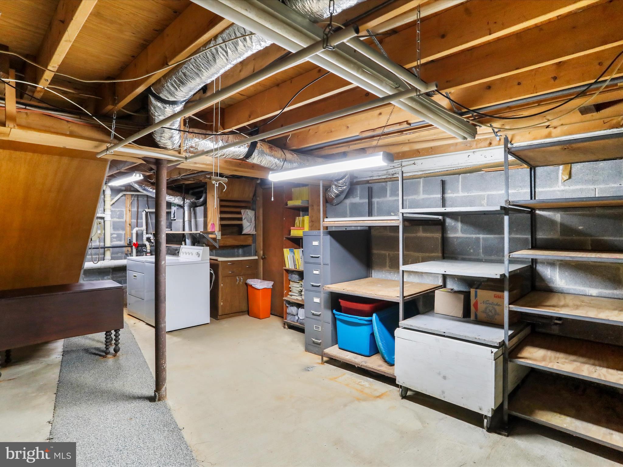 WEST END - Residential