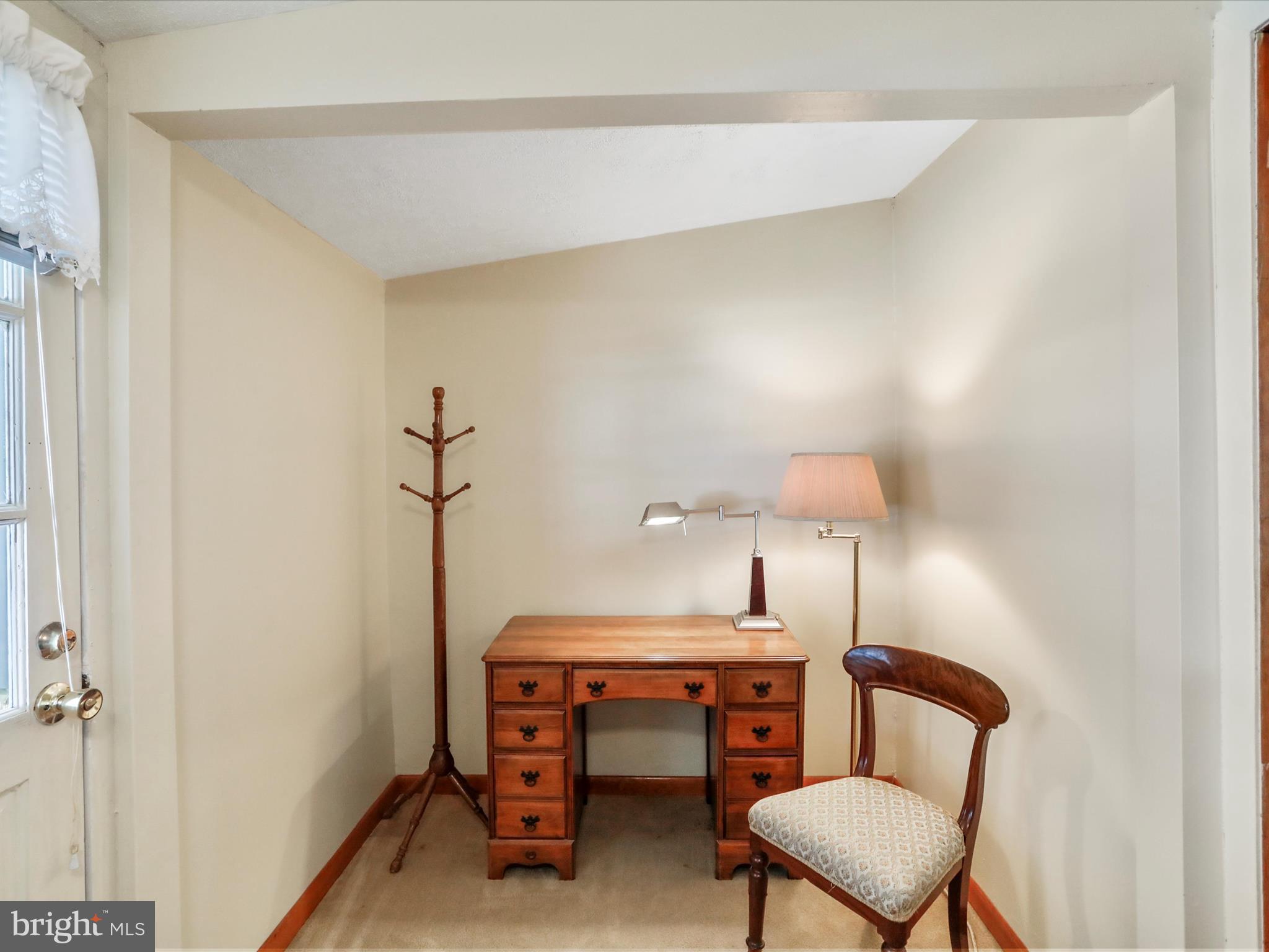 WEST END - Residential