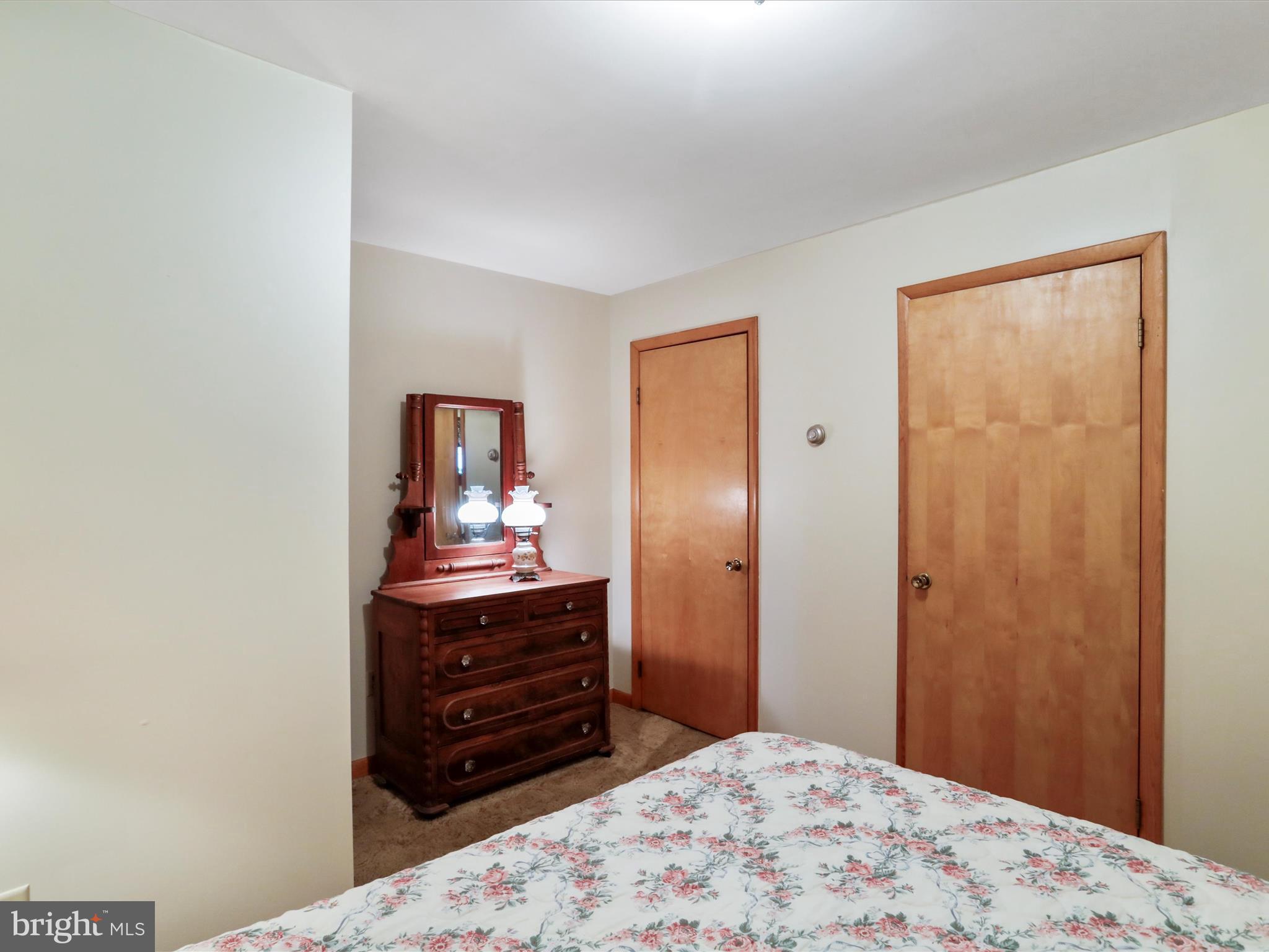 WEST END - Residential