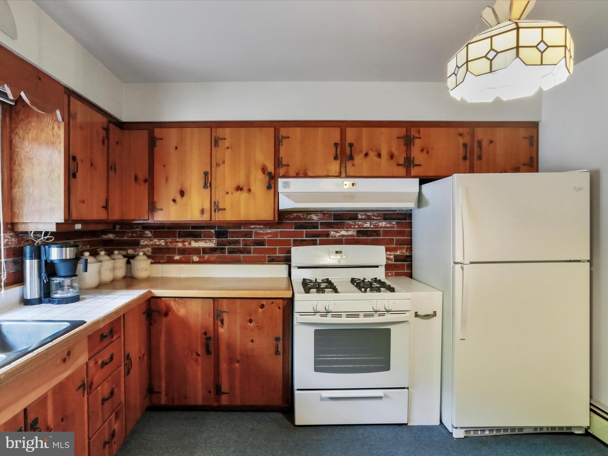 WEST END - Residential