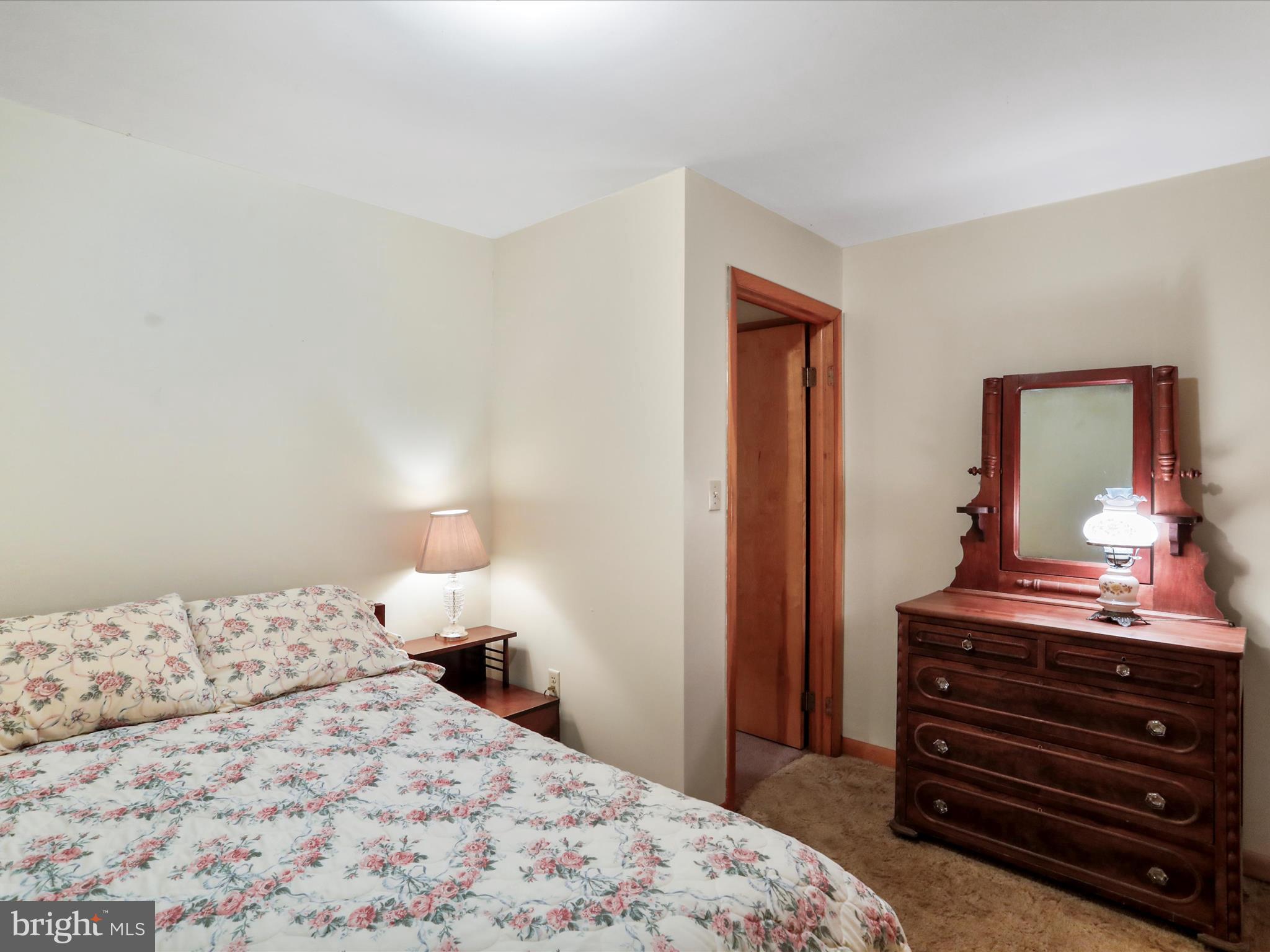 WEST END - Residential