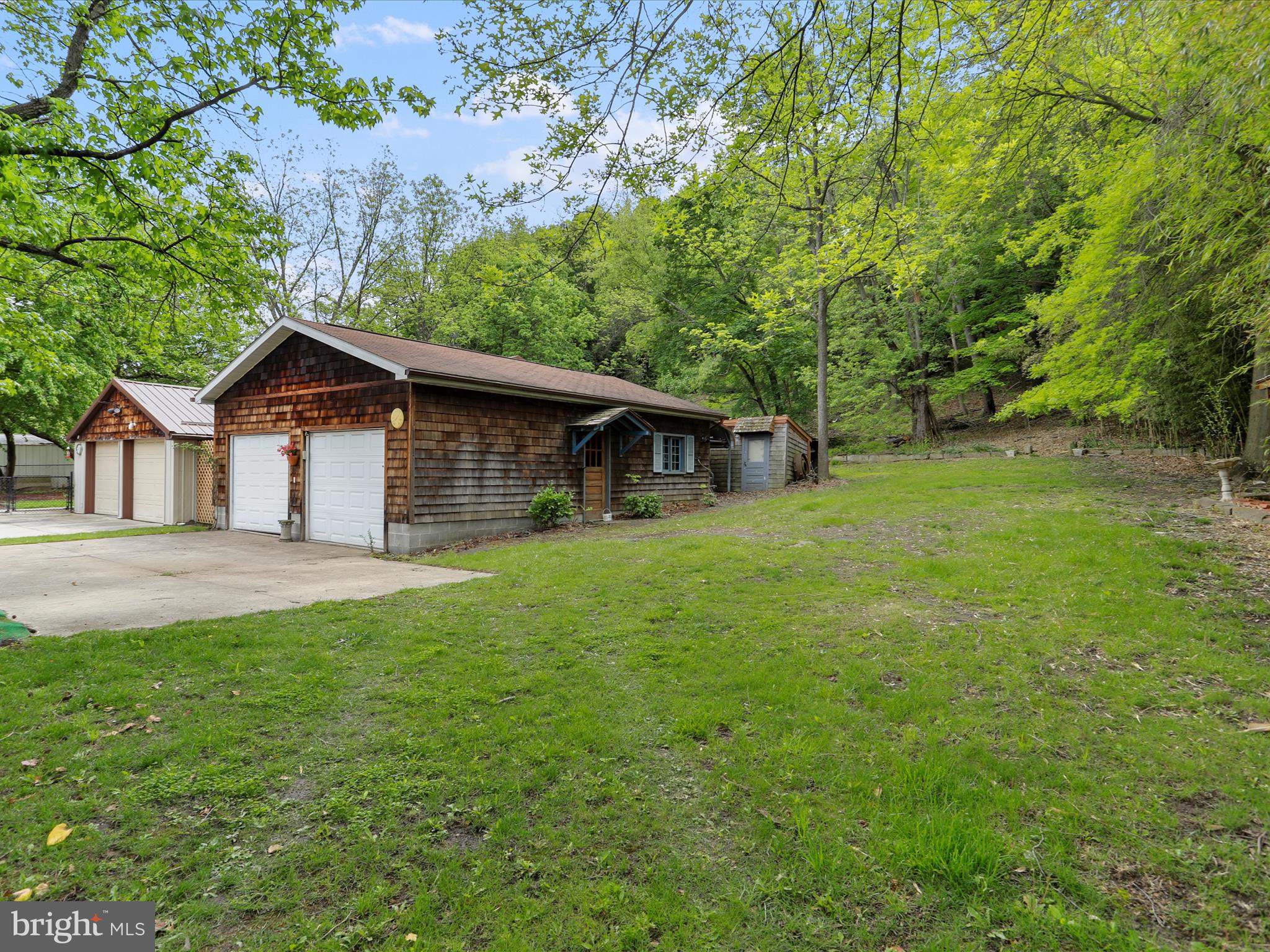 WEST END - Residential