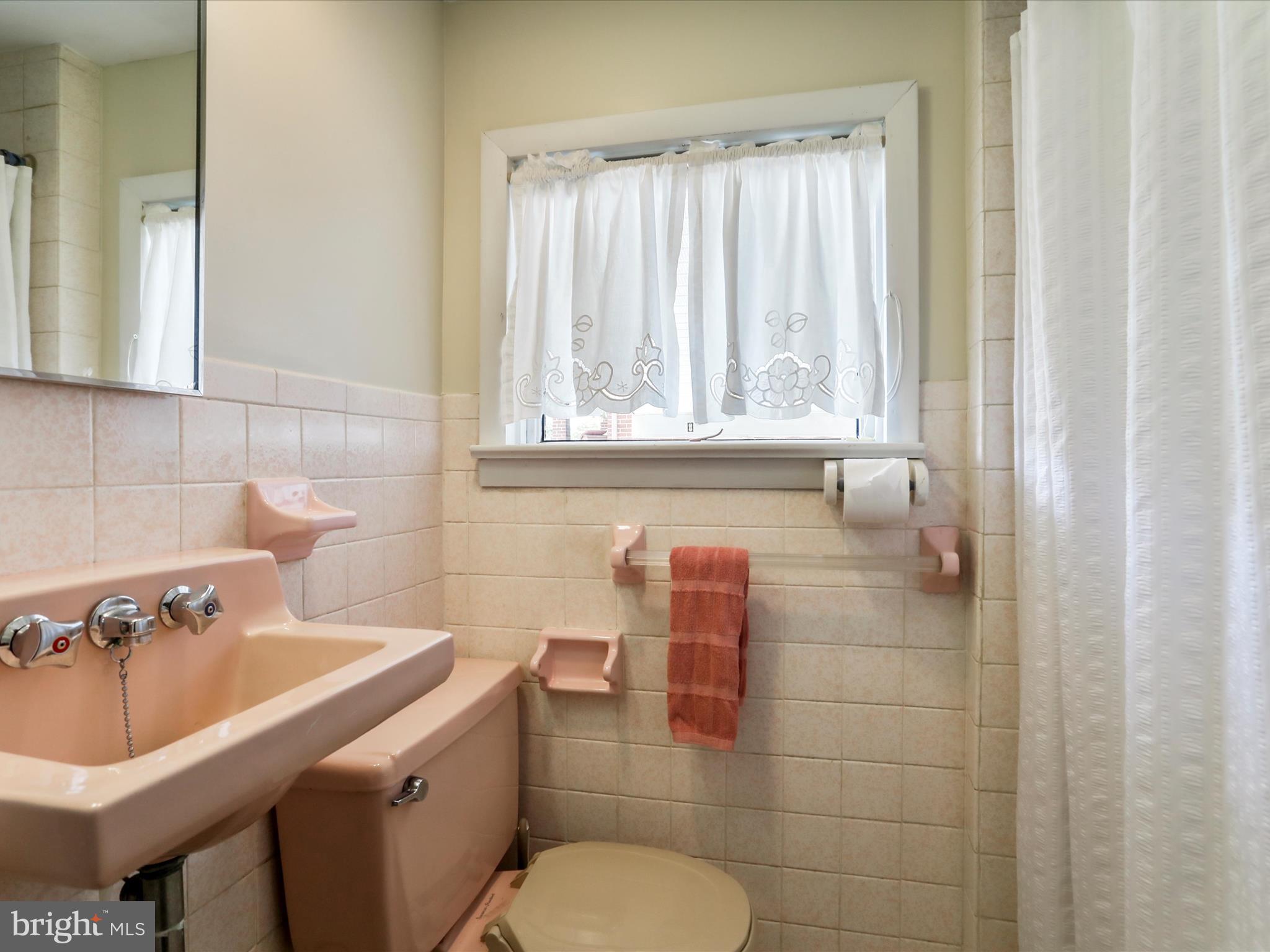 WEST END - Residential