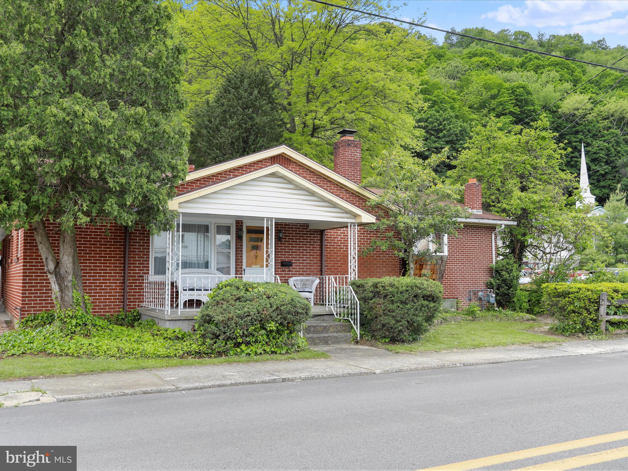 WEST END - Residential