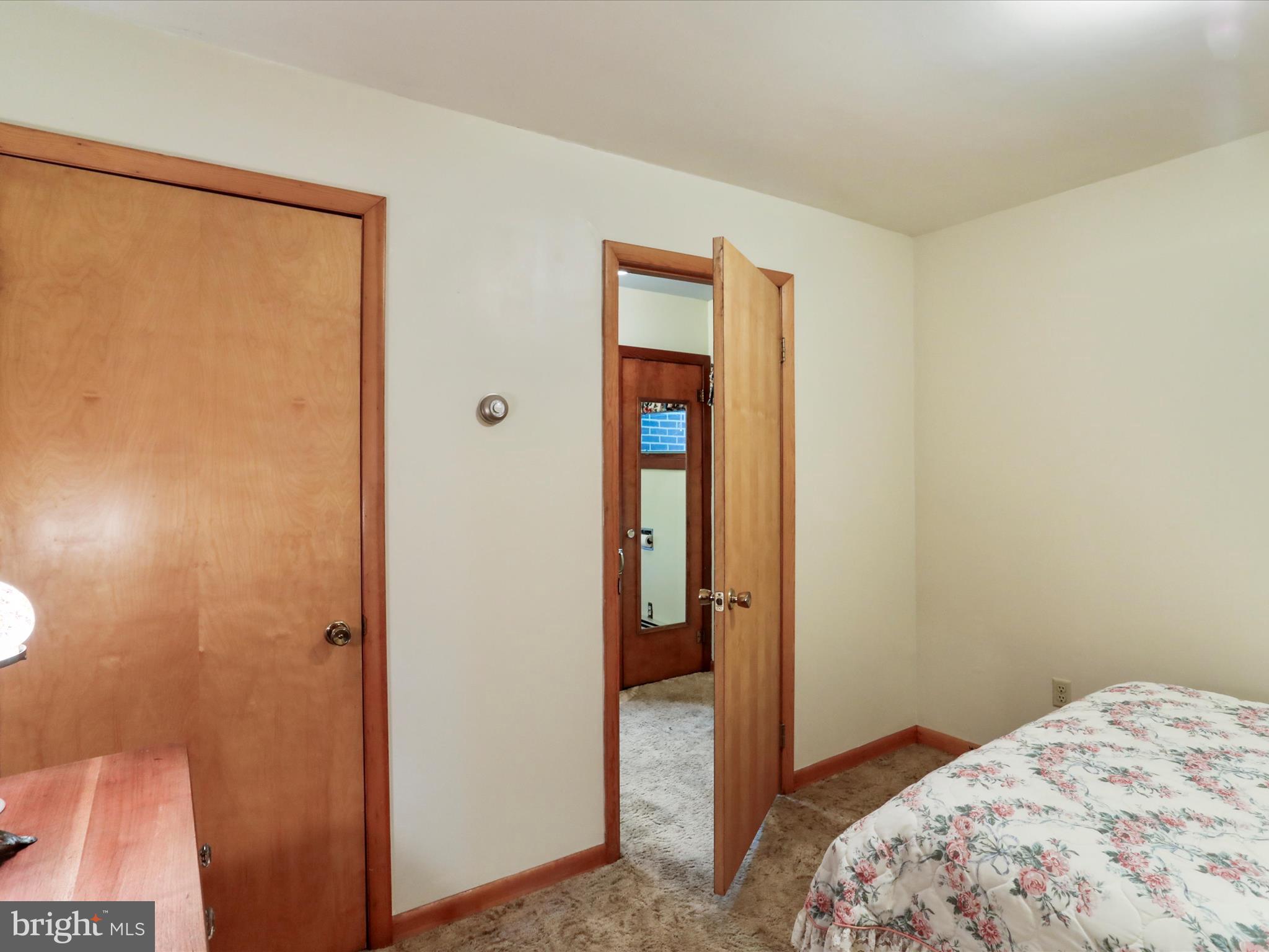 WEST END - Residential